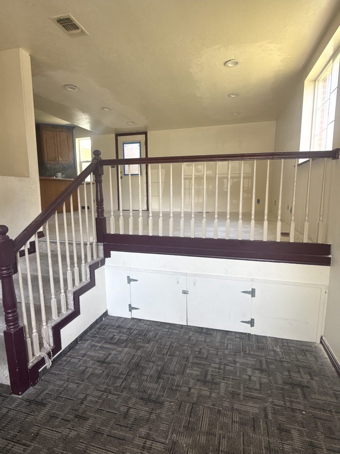 Railing before repainting by Handy Pro Utah